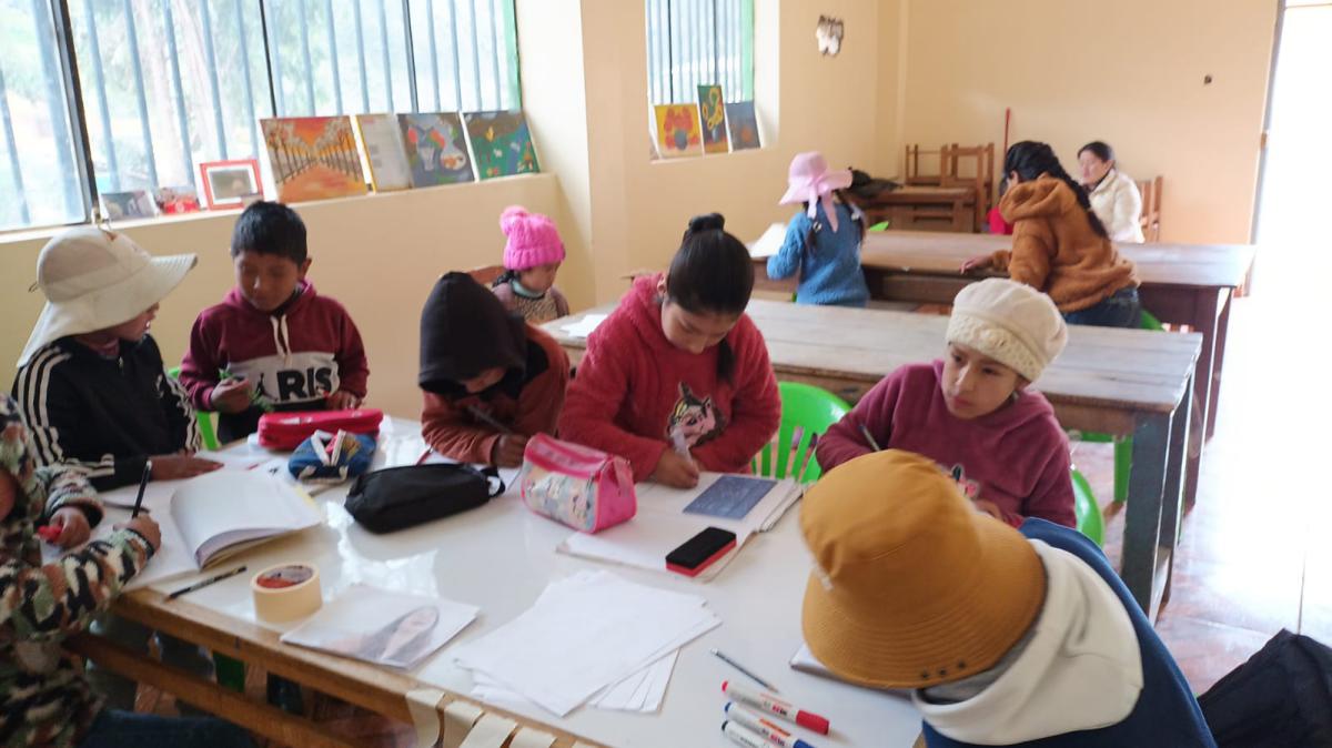 Niños de la Asociación Pukullawa