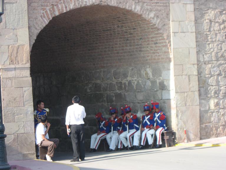 Gardes au fort Real Filipe