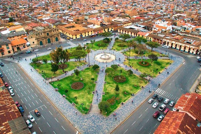 Plaza de Armas de Cajamarca - Peru