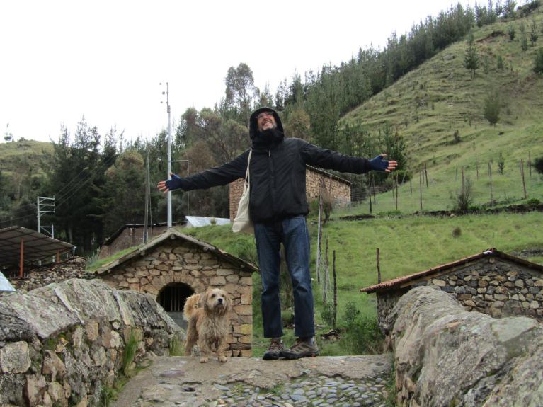 Puente de piedra Sacsamarca