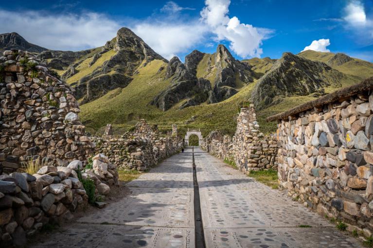 Sibayo el pueblo de piedras - Colca - Arequipa